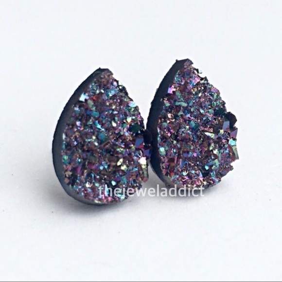 3 for 15🎀 light teal gunmetal Druzy style studs - Picture 2 of 7